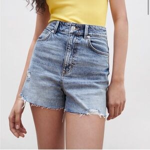 Zara High Rise Distressed Denim Shorts Size 2